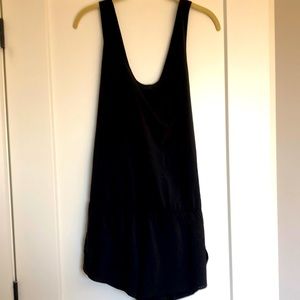 Lululemon black short jumper in black size 8-10